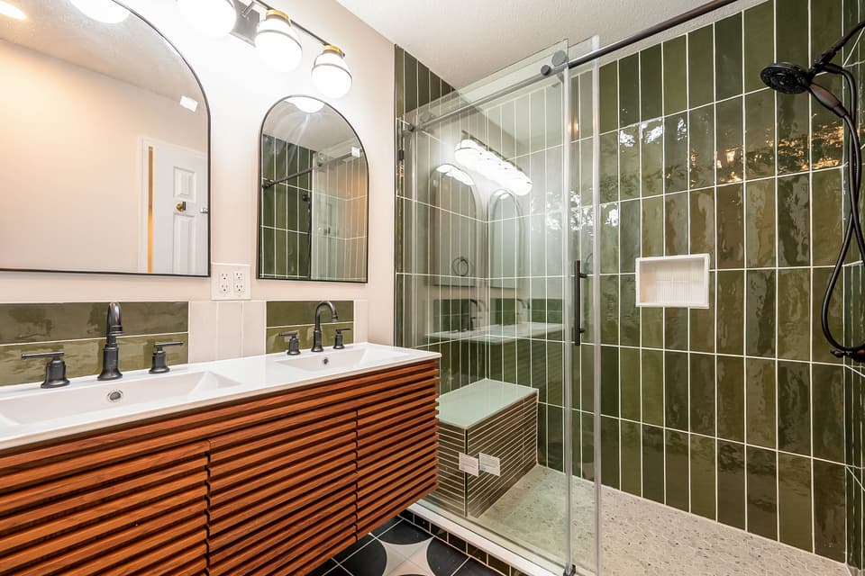 10 Patricia Lane SE, photo 22 of 36