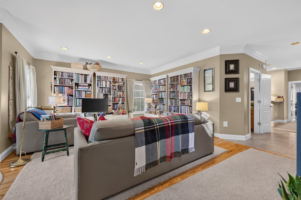 50 Phoenix Boulevard NW, photo 18 of 40