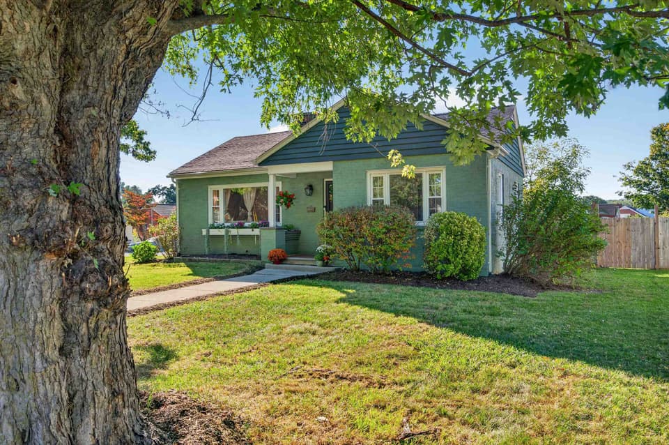 109 Park Street, photo 6 of 40