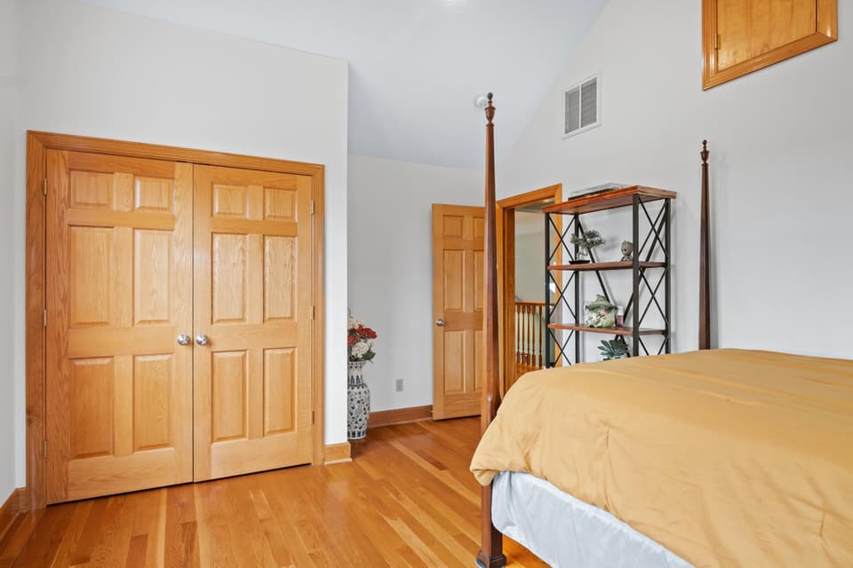 2360 Lake Vista Drive, photo 33 of 40