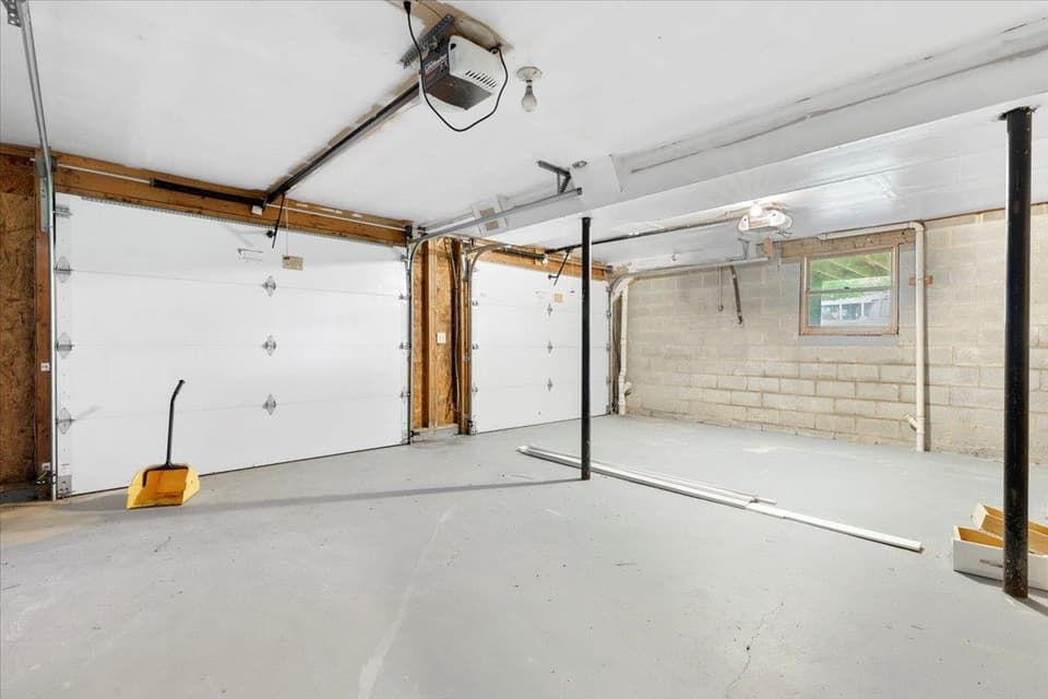 1180 Juniper Drive, photo 34 of 40