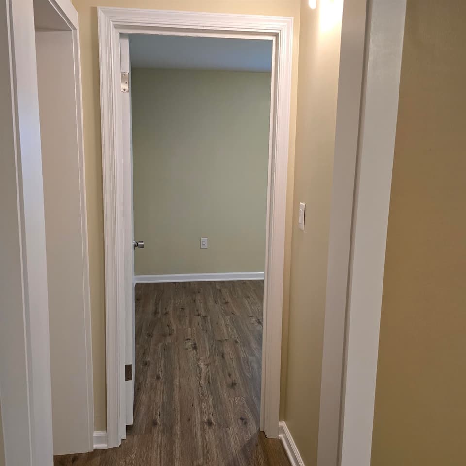 450 Wades Lane, photo 21 of 35