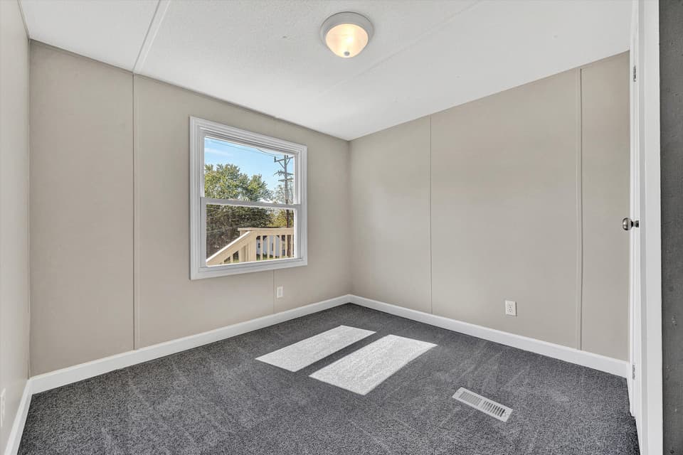 1030 Church St NE, photo 23 of 37