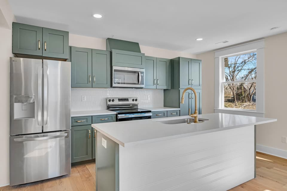 303 Park Street, photo 13 of 30