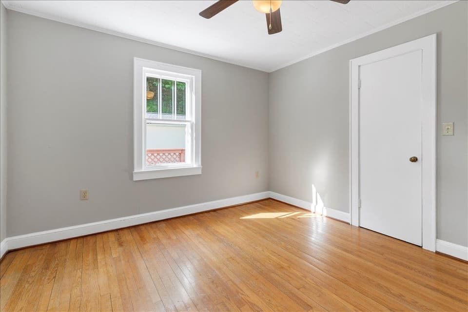 2537 Rosemary Road, photo 15 of 40