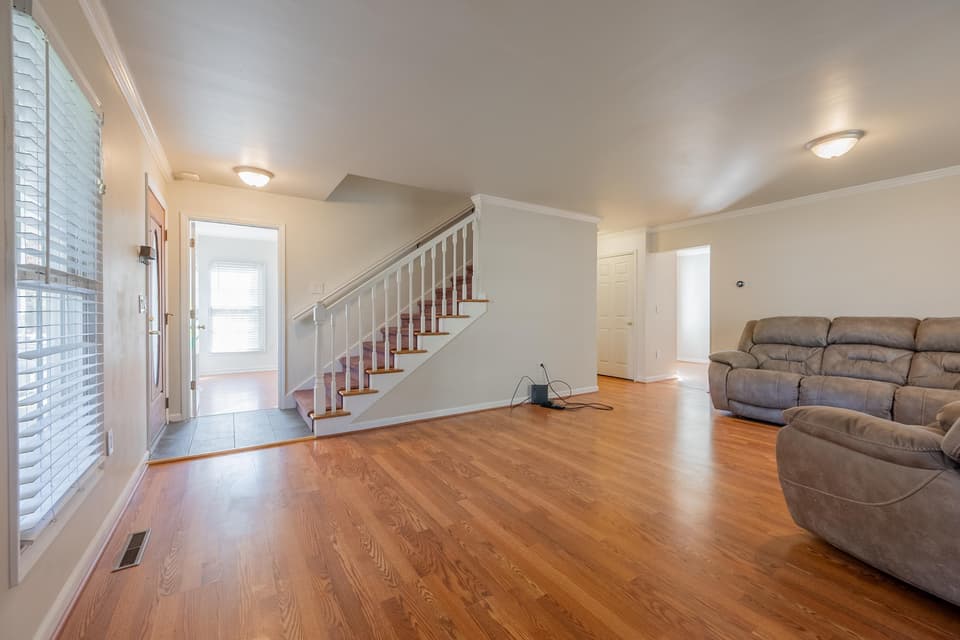 497 Canterbury Street SW, photo 27 of 40