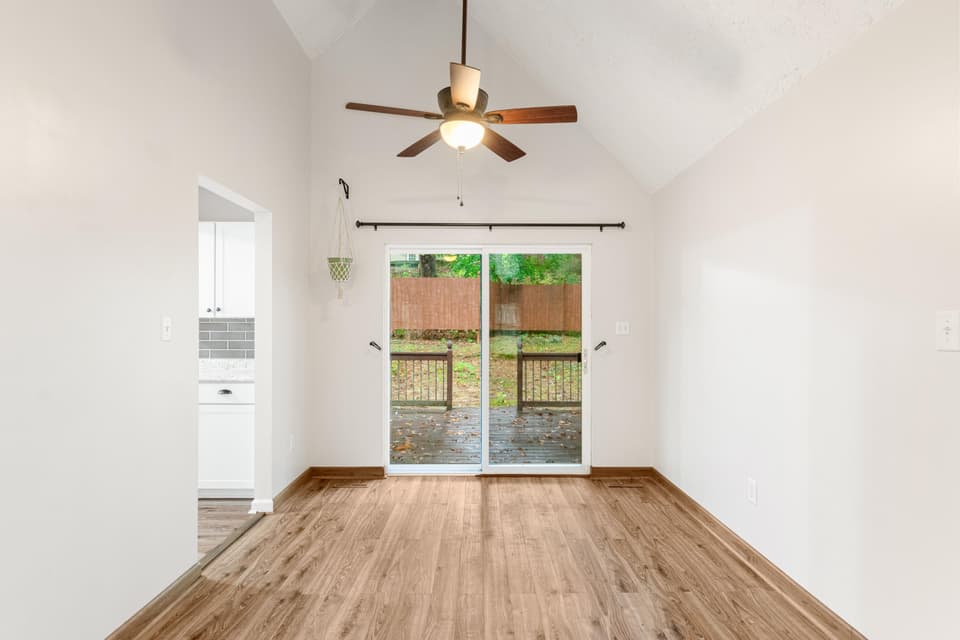 1155 Hans Meadow Road, photo 7 of 34