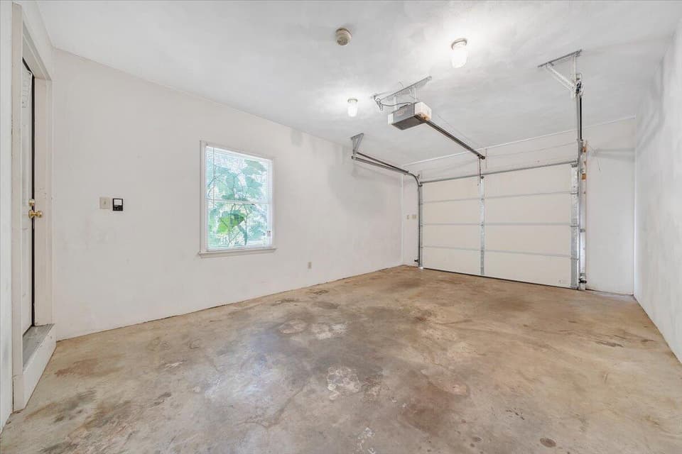 765 W Main Street, photo 32 of 40
