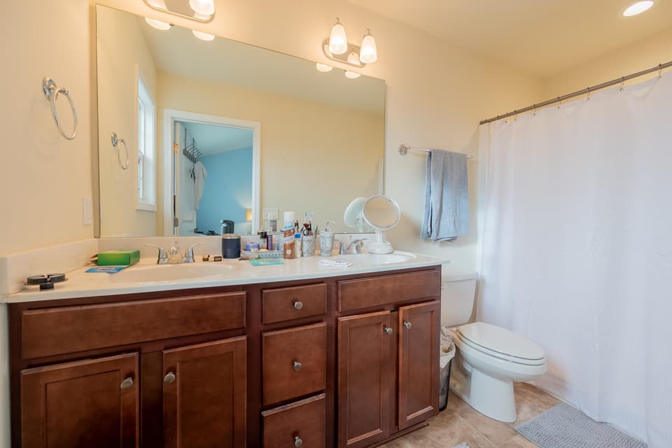 140 Phoenix Boulevard, photo 28 of 40