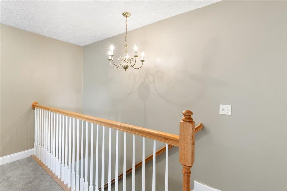 300 Willow Oak Drive, photo 18 of 40