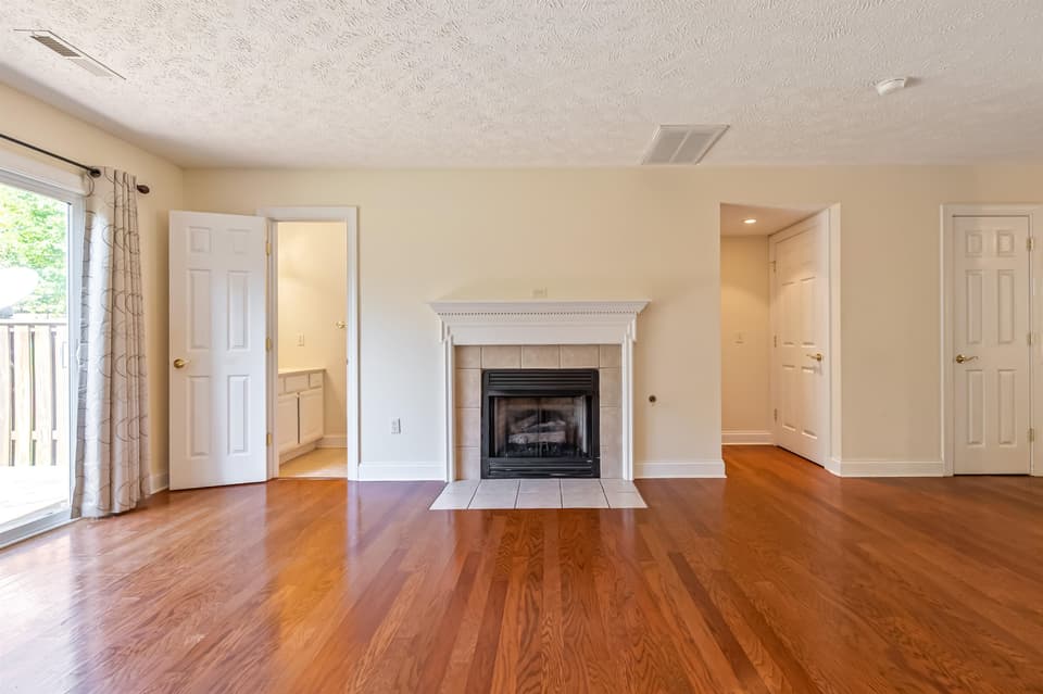 120 Blue Leaf Drive, photo 19 of 40