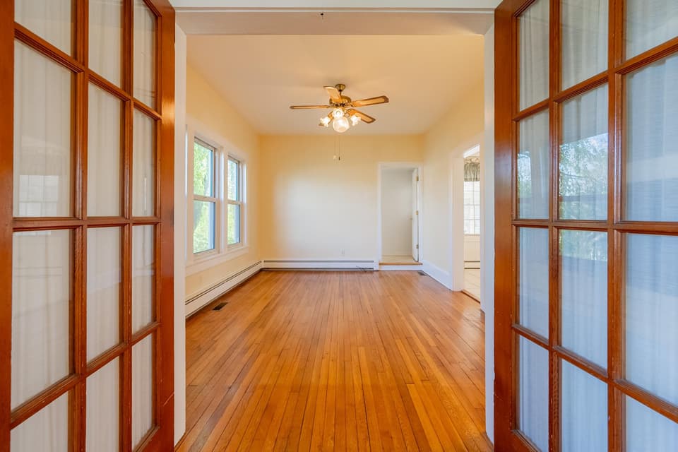 108 Miller Street SE, photo 20 of 40