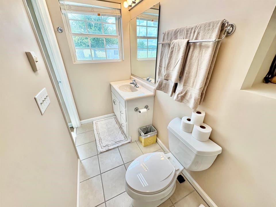 2355 Giles Drive SE, photo 31 of 40