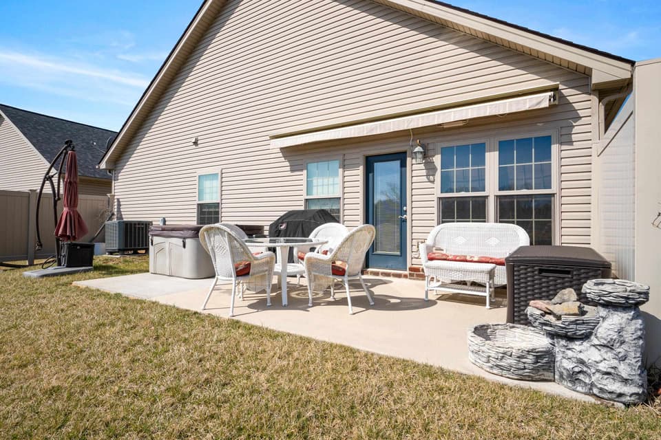 45 Gavins Court NW, photo 38 of 40