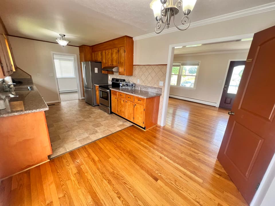290 Gum Drive, photo 14 of 26