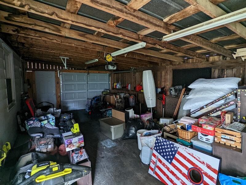 403 Lester Street, photo 7 of 38