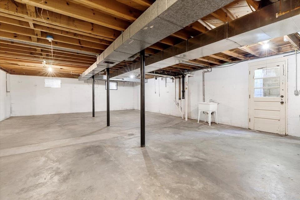 307 3rd Street, photo 38 of 40