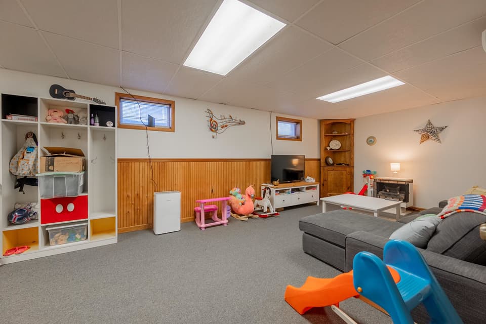 225 Pelham Lane, photo 40 of 40