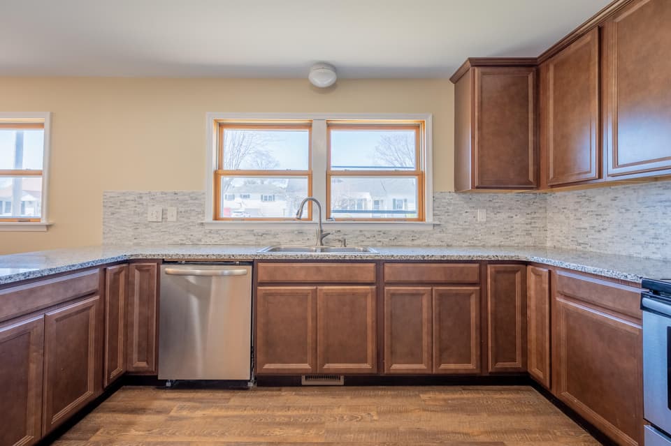 120 James St NW, photo 24 of 39