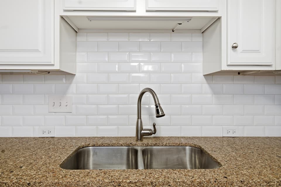 310 Pin Oak Drive, photo 9 of 40