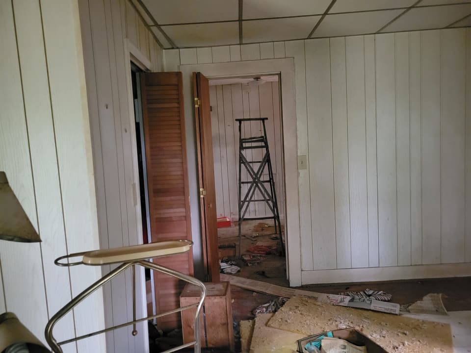 570 Schaeffer Drive, photo 10 of 24