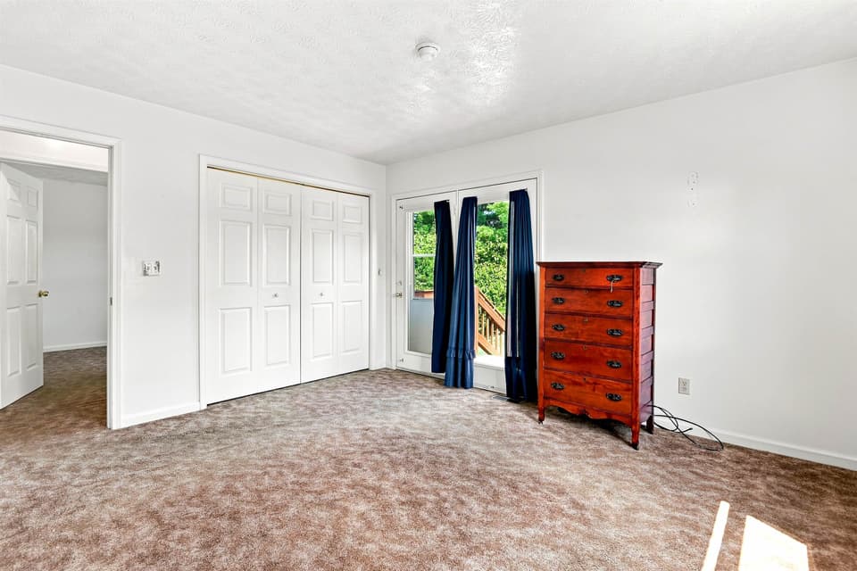 111 Hagan Street NE, photo 23 of 40