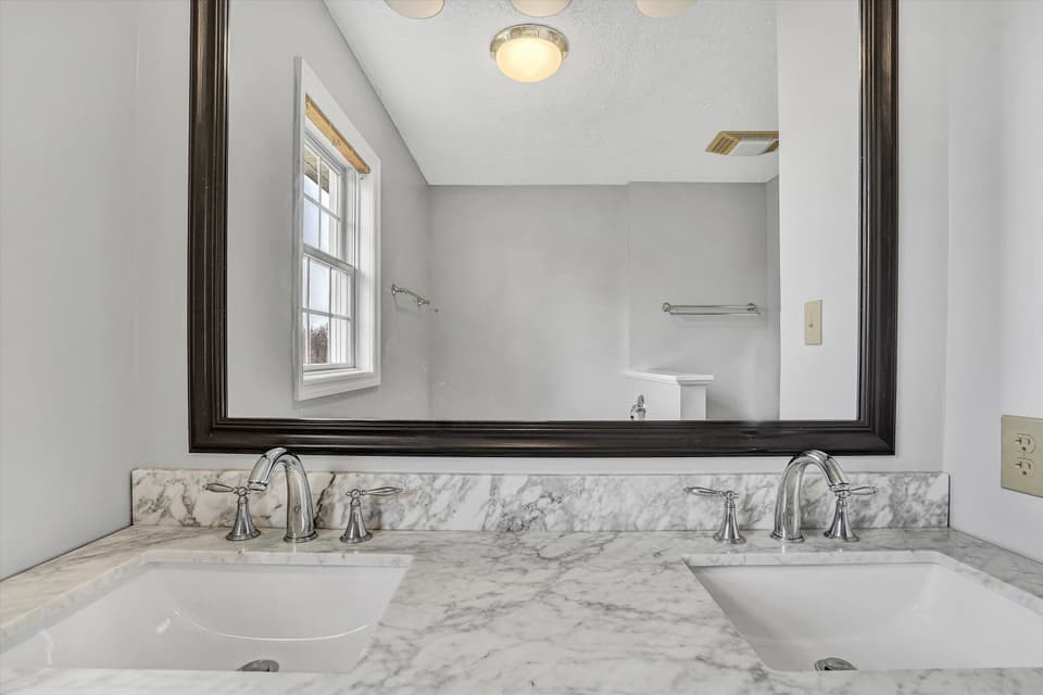 185 Howery Street, photo 27 of 40