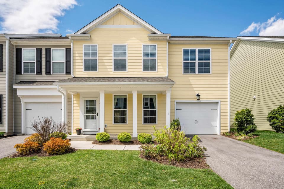 275 Hamilton Avenue NW, Christiansburg, VA