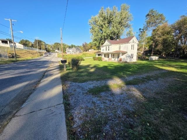 295 Depot Street NE, photo 2 of 37