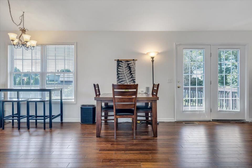 440 Chelsea Loop, photo 8 of 37