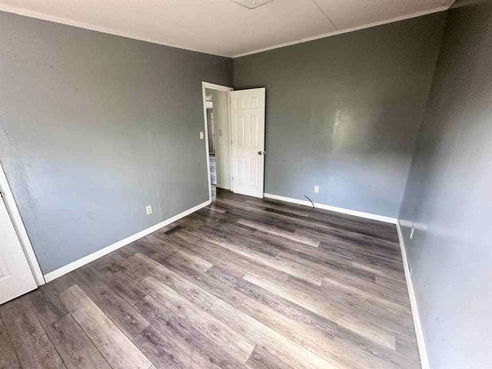 505 North Drive, photo 10 of 23
