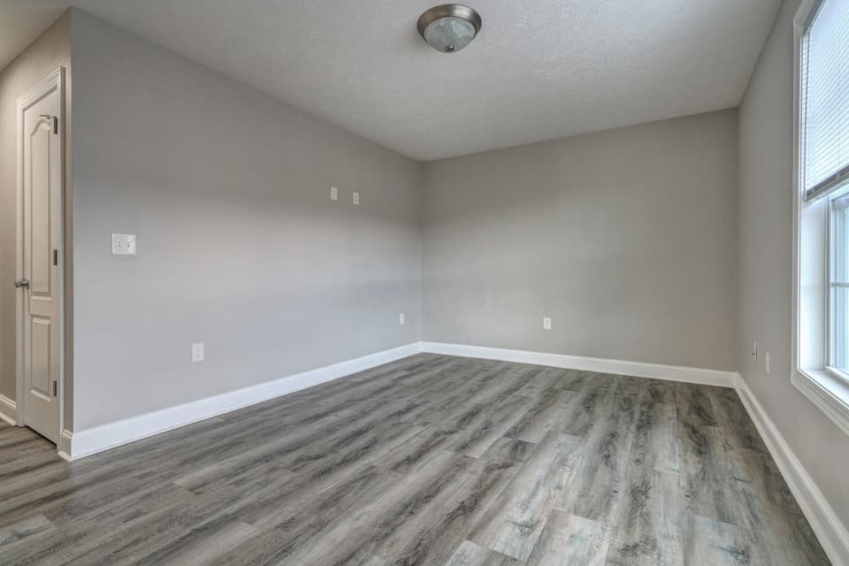 410 Twisted Oak Drive NW, photo 16 of 25
