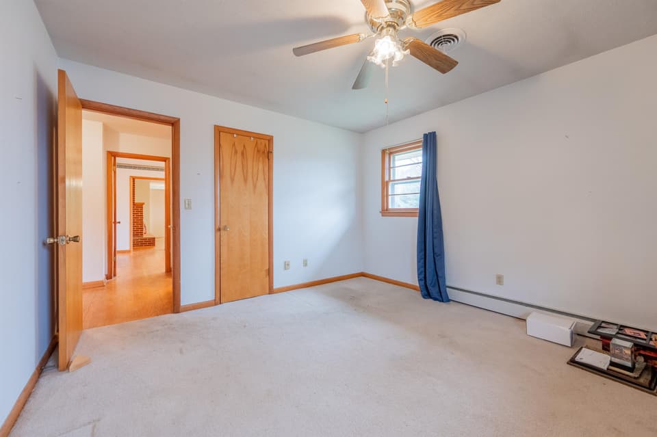 935 Hummingbird Drive SW, photo 27 of 40