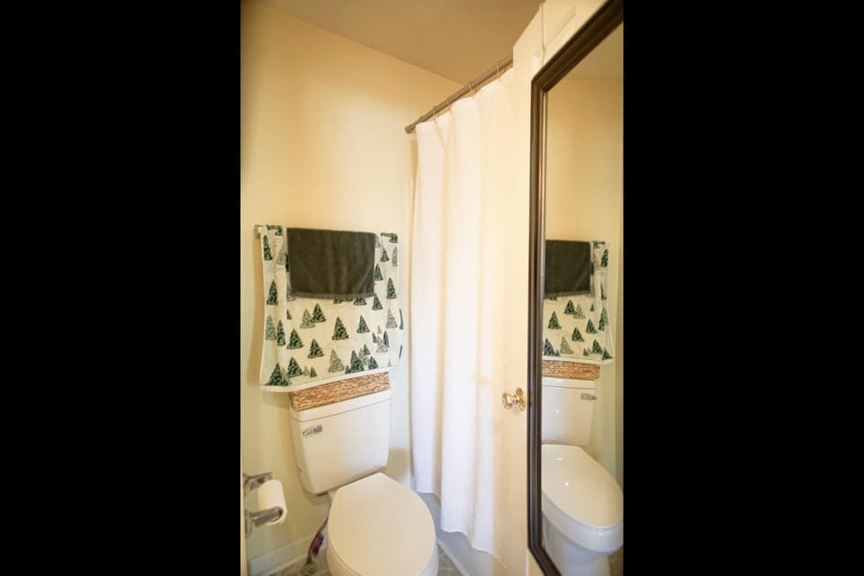 90 Salem Lane, photo 27 of 33