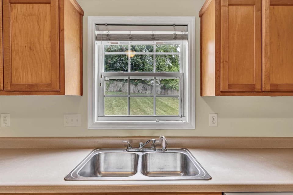 1400 Rigby Street NE, photo 11 of 23