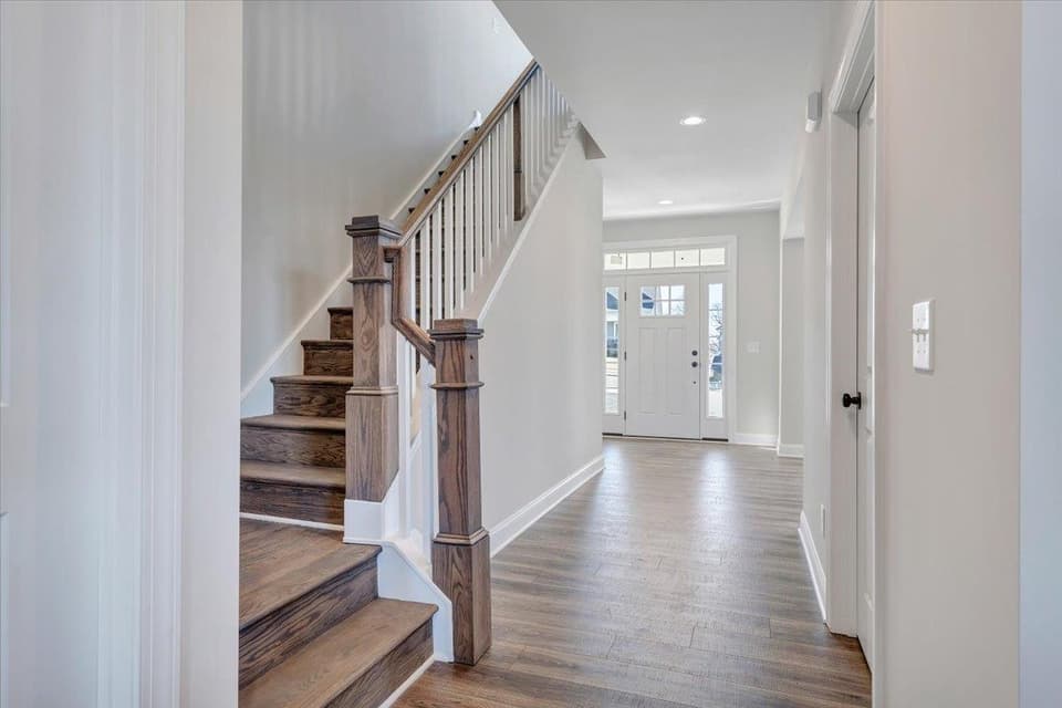 1078 Round Meadow Drive, photo 4 of 40