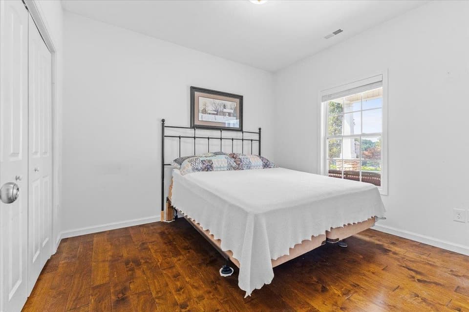 110 Roudabush Drive, photo 23 of 34