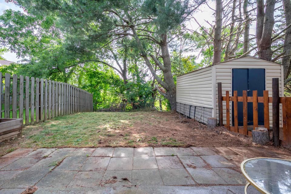 1115 Glen Court Unit B, photo 38 of 40