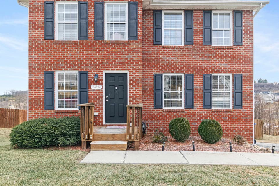535 Keystone Drive, photo 37 of 40