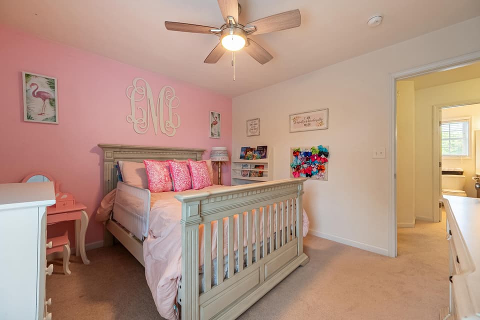 1136 Crosscreek Drive, photo 37 of 40