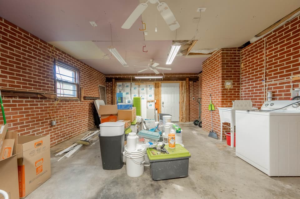 270 Dunlap Drive, photo 30 of 40