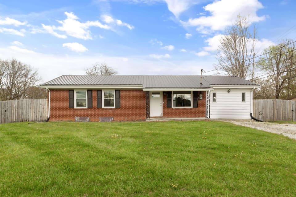 4090 Roanoke Street, Christiansburg, VA