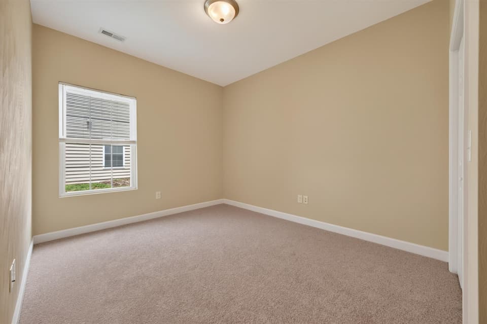 163 Walters Drive, photo 26 of 40