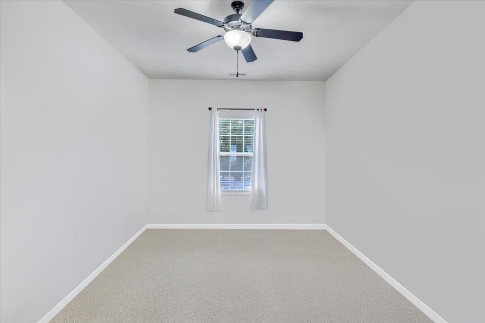 445 Chelsea Loop, photo 31 of 40