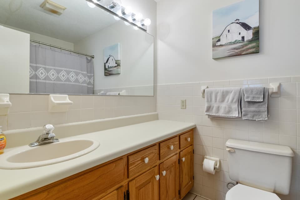 80 Patricia Lane, photo 27 of 40