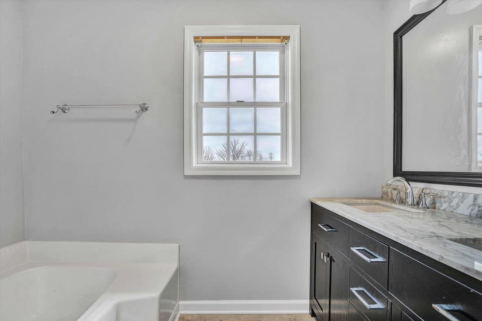 185 Howery Street, photo 26 of 40