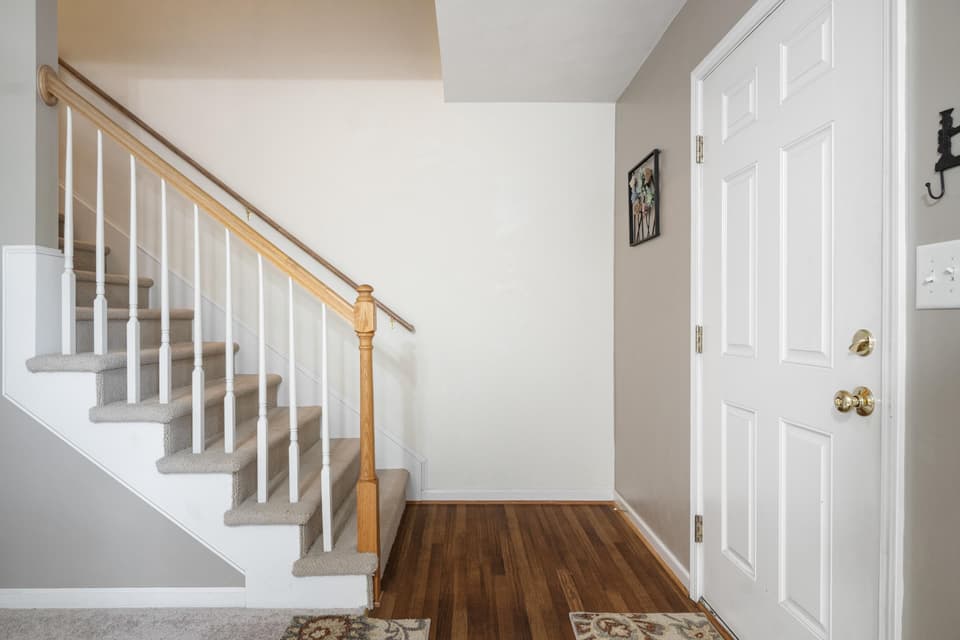 155 Charleston Lane, photo 16 of 38