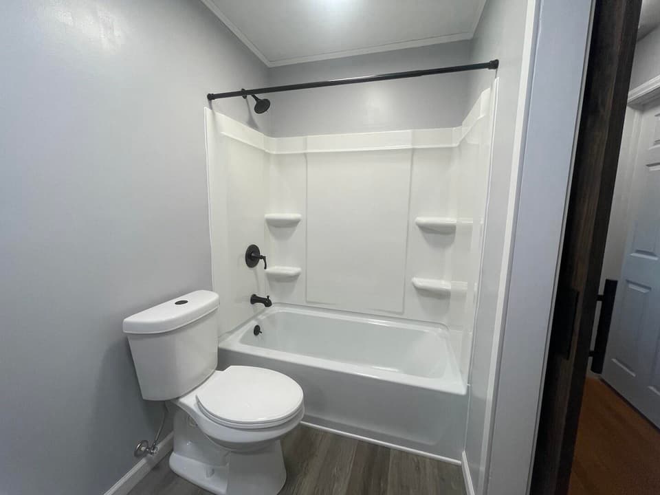 75 Almetta Avenue, photo 30 of 38