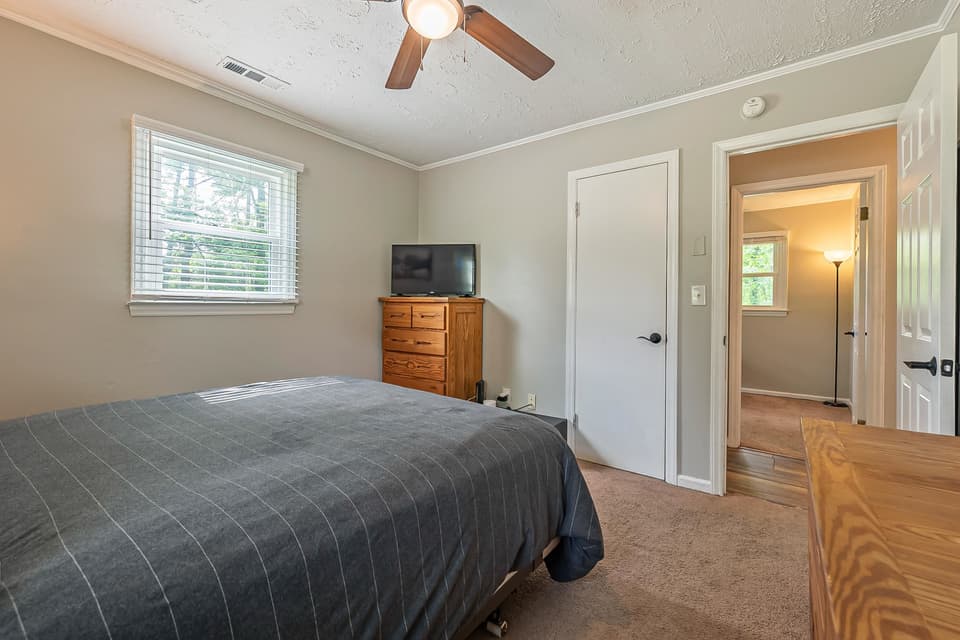 465 Montgomery Street, photo 26 of 40