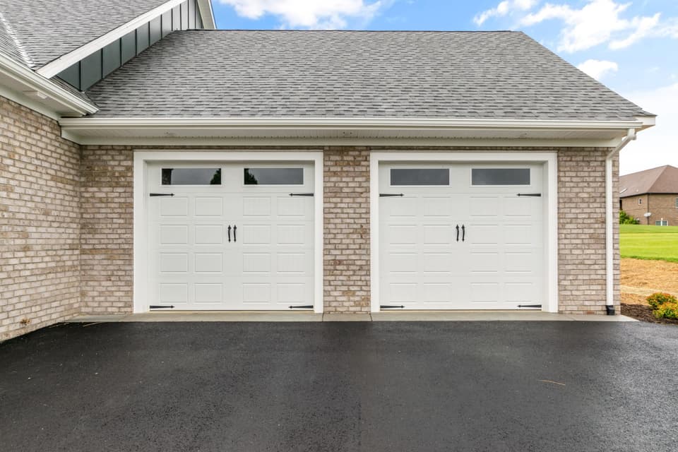 2335 Peakland Way, photo 6 of 40